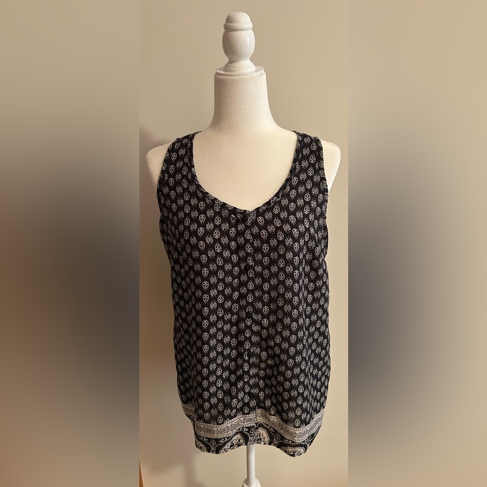FADED GLORY Geometric Blouse